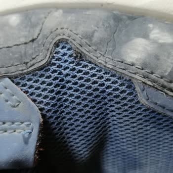 Adidas Ayakkabıda Dayanıklılık Sorunu