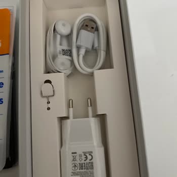 Eğri Ürün Ve Tecno'nun Yetersiz Müşteri Hizmeti