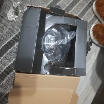 Hediye Ürün Yırtık Kutuda Geldi