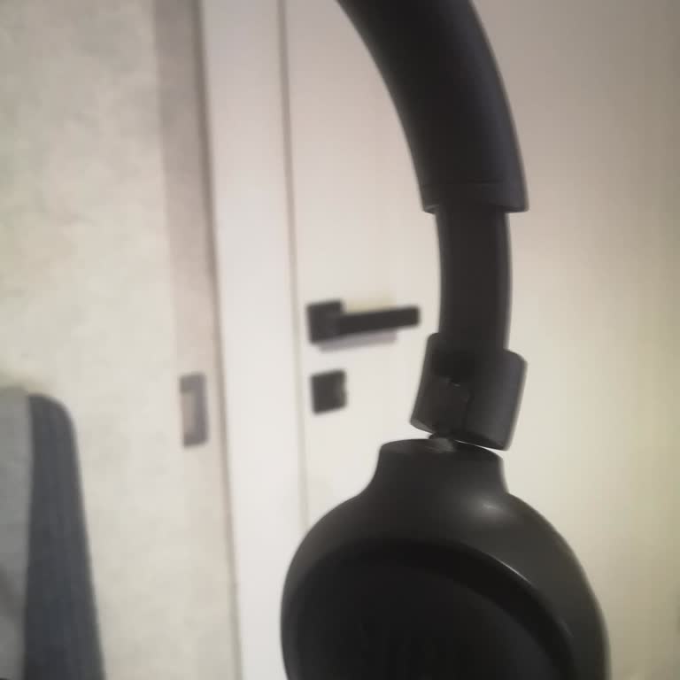 JBL Tune 560 Kulaklığım Kafamda Kırıldı!