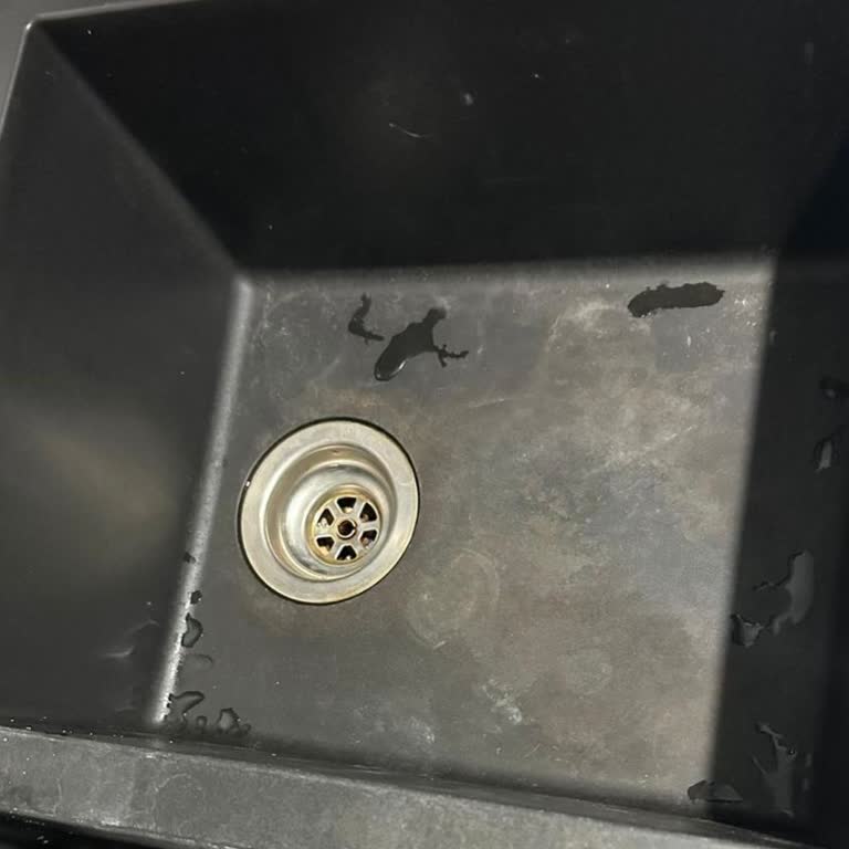 Teka Evye Renk Değişimi Ve Bakım Sorunu