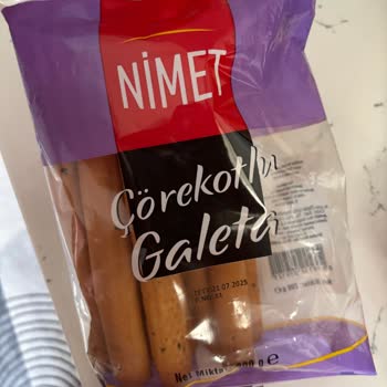 Hijyen Skandalı: Galetadan Plastik Çıktı!