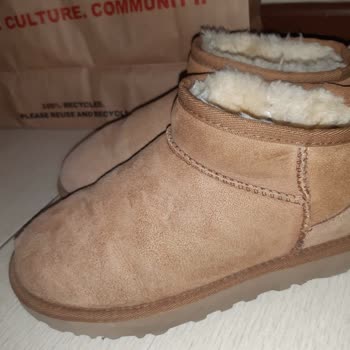 SuperStep'ten Aldığımız Ugg Botlar 2 Ayda Deforme Oldu