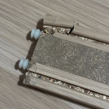 IKEA Sent Me a Defective Wardrobe and Delayed the Replacement for Over a Month