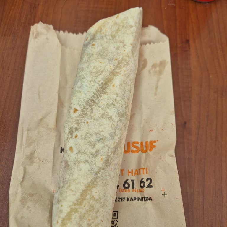 Köfteci Yusuf'ta Tartı Sorunu: Et Dürüm Gramajı Eksik Geldi