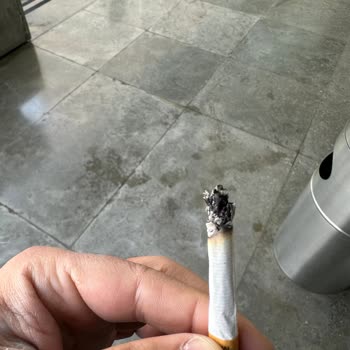 Marlboro Red Sigara İçilmiyor, Boğucu Ve Kalitesiz