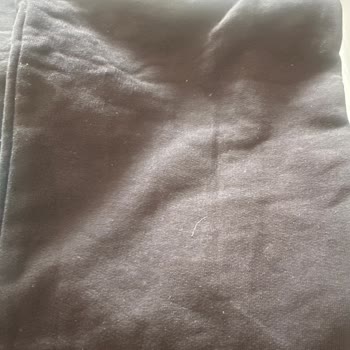 Renk Atan Puma Eşofman Ve Yetersiz Mağaza Hizmeti