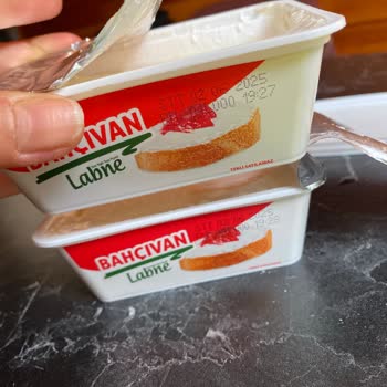 Bozulmuş Labne Peynirle Sağlığımız Tehlikede