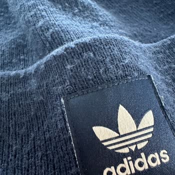 Adidas Bere: Kısa Sürede Tiftiklenme Sorunu