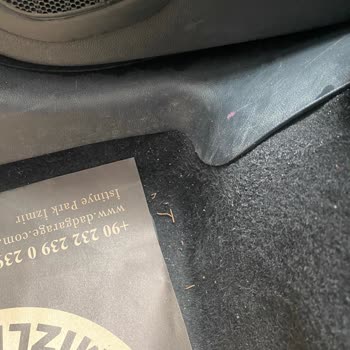 Özensiz Araç Yıkama Hizmeti Ve Eksik Temizlik