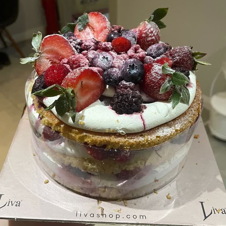 Liva Pastanesi'nde Hayal Kırıklığı: Küçük Pasta, Büyük Fiyat