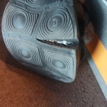 Çetinkaya Ayakkabılarının Dayanıklılığı Hayal Kırıklığı Yaratıyor