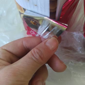 A101 Son Tüketim Tarihi Geçmemiş Üründe Kurtlanma Sorunu