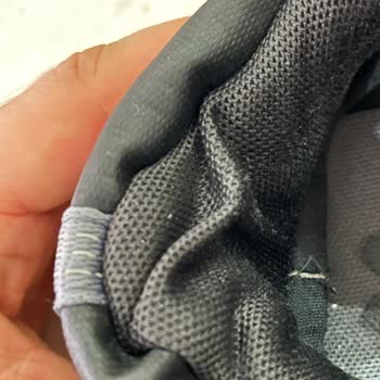 Intersport Ayakkabının Arka Pedi Sorunu İçin Çözüm Bekliyorum