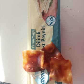 Erimeyen Peynirle Hayal Kırıklığı