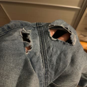 Mavi Pantolonların Kalitesizliği Hayal Kırıklığına Uğrattı