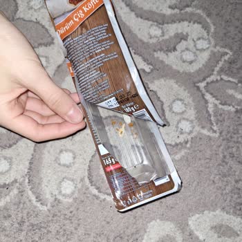 BİM'den Aldığım Çiğköftenin İçinden Cam Çıktı!