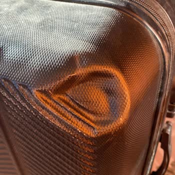 Valiz Hasarı Ve Yetersiz Müşteri Hizmetleri