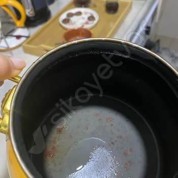 Bambum Emaye Çaydanlıkta Şok Edici Paslanma Sorunu