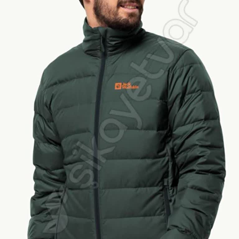 Jack Wolfskin Jacket Smells Bad – Refund Request Denied