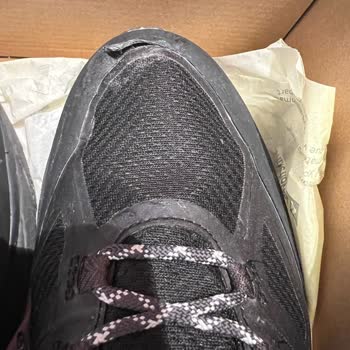 Jack Wolfskin Shoes Wore Out in Less Than a Year – No Support from Brand