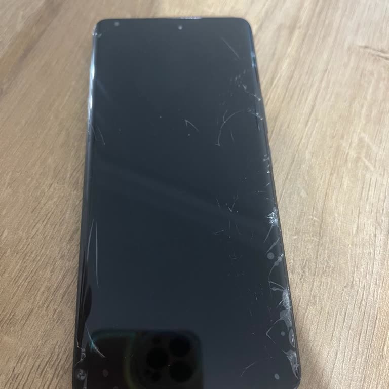 Honor Magic 7 Lite'nin Dayanıklılığı Hayal Kırıklığına Uğrattı