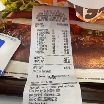 Burger King'de Kuru Ve Yanmış Tavuk Sorunu