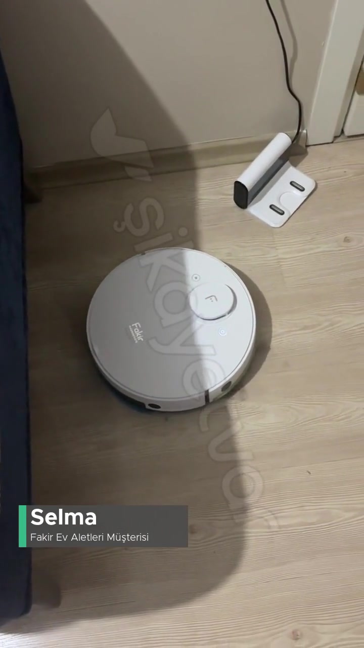 Hayal Kırıklığı Fakir Robert RS 770 Robot Süpürge! videonun kapak resmi