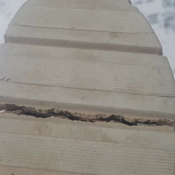 Boyner'den Aldığım Botun Tabanı Yarıldı, Garanti Kabul Edilmedi