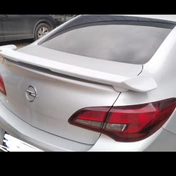 Kırılan Kargo: PTT'nin Dikkatsizliği