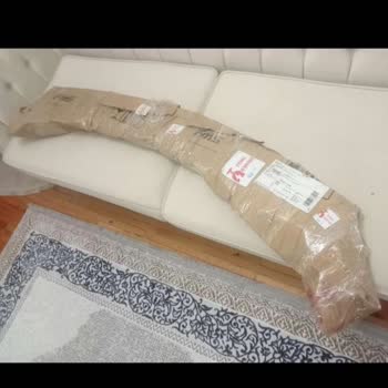 Kırılan Kargo: PTT'nin Dikkatsizliği