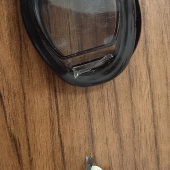 Kırık Ürün Ve İlgisiz Hizmet