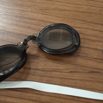 Kırık Ürün Ve İlgisiz Hizmet