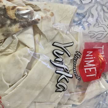 A101'den Alınan Yufkanın Güvenlik Riski Taşıyan Kötü Kokusu