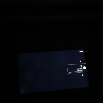 Samsung QLED 65Q70BA TV Has Clouding Issues and a Faulty Remote but No Support