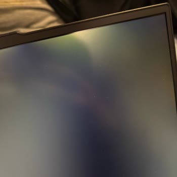 ThinkPad E16 Gen1 Ekran Sorunu Ve Müşteri Hizmetleri Hayal Kırıklığı