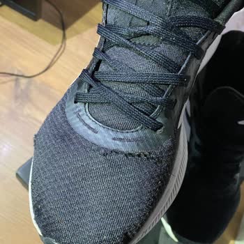 FLO'dan Alınan Adidas Ayakkabının Hızla Yıpranması