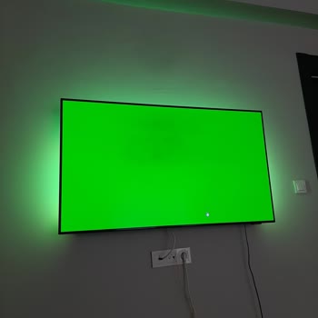 Philips TV'de Yeşil Leke Sorunu Ve Değişim İkilemi