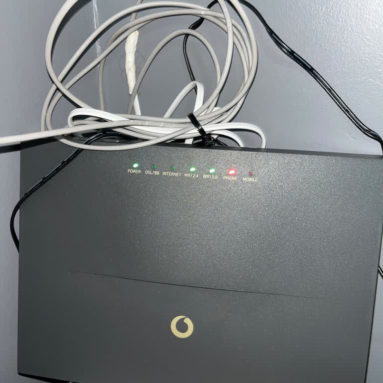 Sürekli Kesilen İnternet Ve Ulaşılamayan Müşteri Hizmetleri