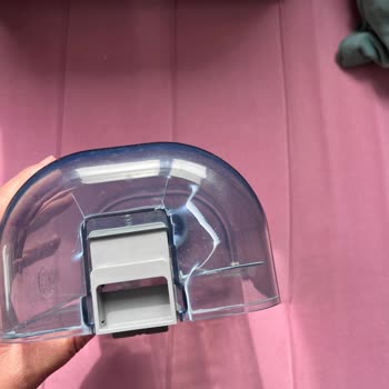 Kiwi Halı Yıkama Makinesi: Patlayan Su Haznesi Sorunu