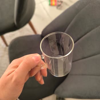 Yeni Bulaşık Makinesi Bardaklarda Leke Bırakıyor