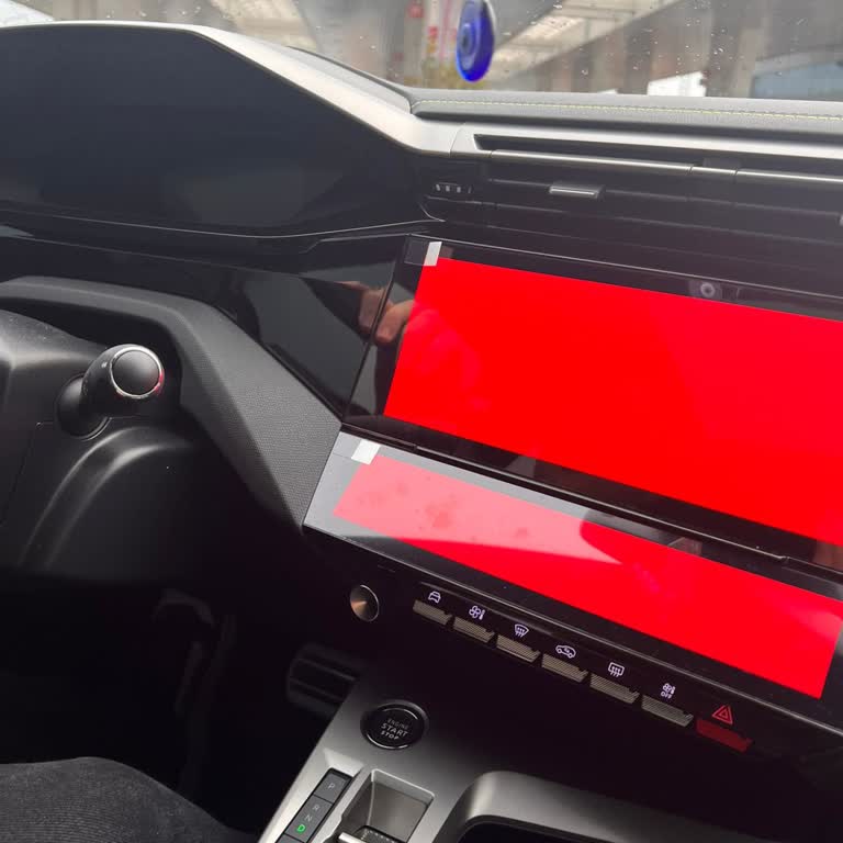 Peugeot 408 GT Screen Error and Repair Process