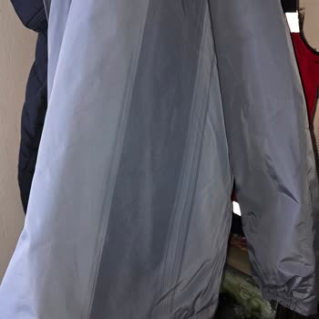 Mavi Montumun Beklenmedik Renk Değişikliği Ve Yetersiz Müşteri Hizmeti