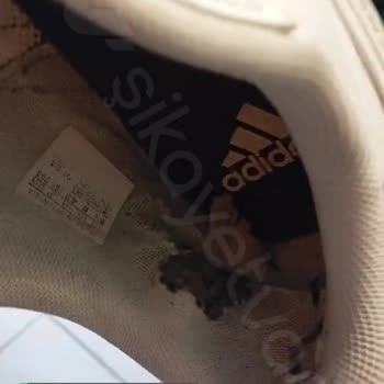 Adidas Sportive Van Şubesinden Aldığım Ayakkabıyı Çok Kötü Ve Kalitesizdi