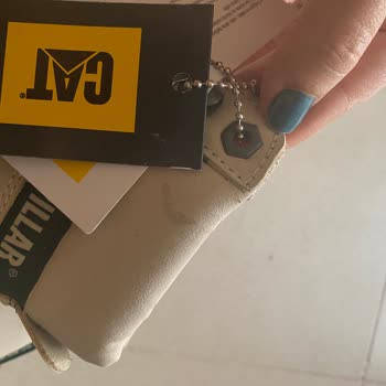 Boyner'den Gelen Hayal Kırıklığı: Yanlış Ve Hasarlı Ürünler