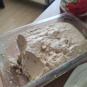 Migros Helvasında Fıstık Kabuğu Tehlikesi