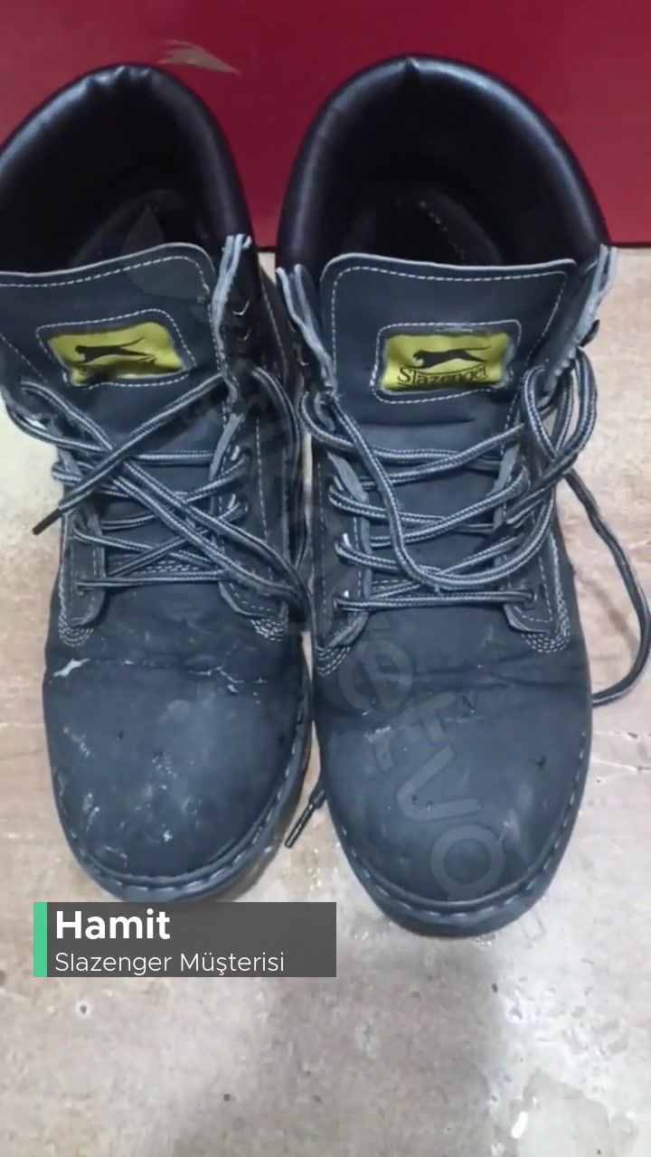 Slazenger Bir Günde Çatladı Geçen Sene Aldım Bu Sene Karda Bir Gün Giydim videonun kapak resmi