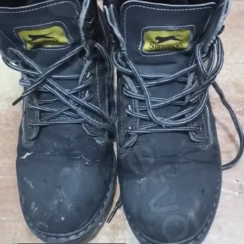 Slazenger Bir Günde Çatladı Geçen Sene Aldım Bu Sene Karda Bir Gün Giydim