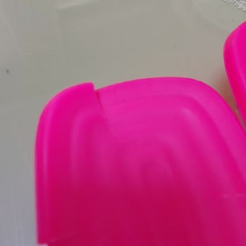 Lav Saklama Kapakları Kullanım Sonrası Yırtılıyor