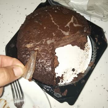 Çikolatalı Pastadan Çıkan Şok Edici Madde